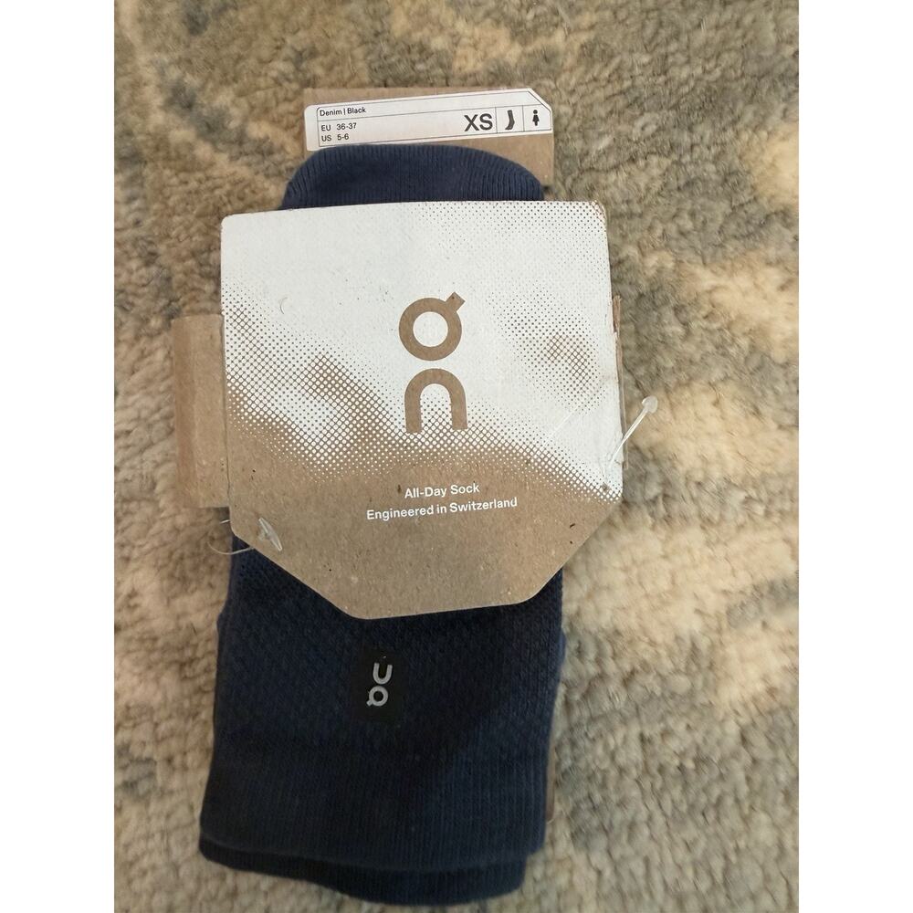 On Cloud All Day Socks Women's Denim/black Sz 5-6 NWT